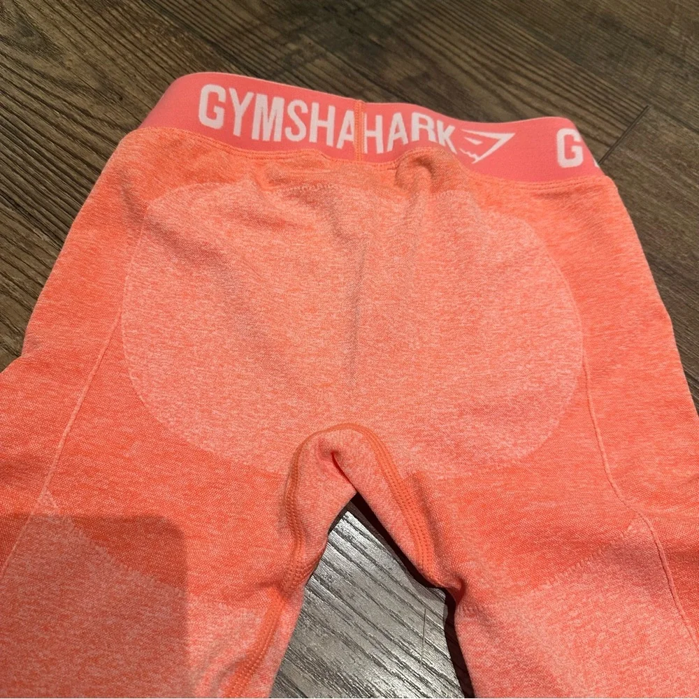 Gymshark Peach Leggings Size XS - Picture 6 of 6